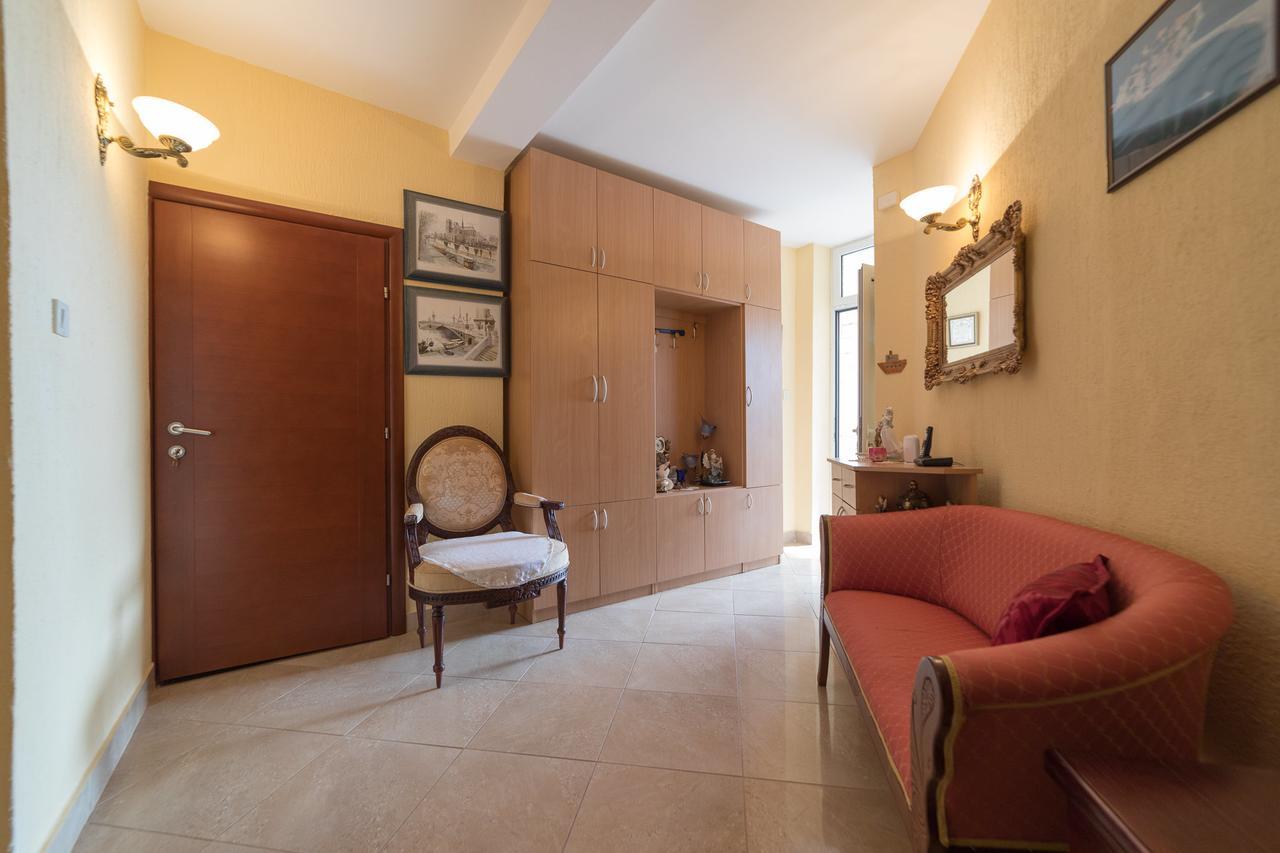 Apartments Vuksic Свети-Стефан Экстерьер фото